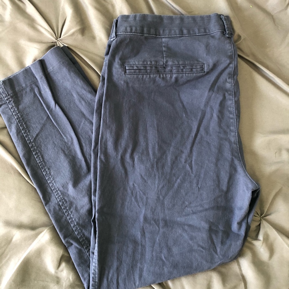 Old Navy pixie pant - Picture 2 of 4